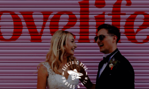 Electricblueweddings.com thumbnail